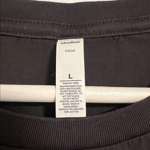 Official NPR 100% Cotton Gray Crop Top - Picture 2 of 2